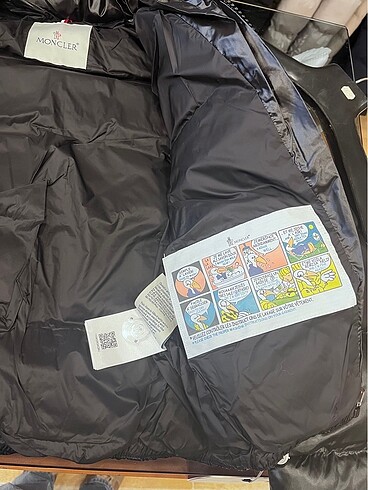 m Beden siyah Renk Moncler kadın mont