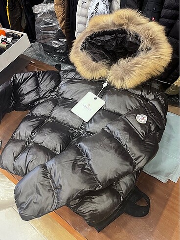 Moncler Moncler kadın mont