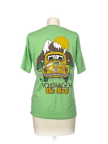s Beden Diğer T-shirt %70 İndirimli.