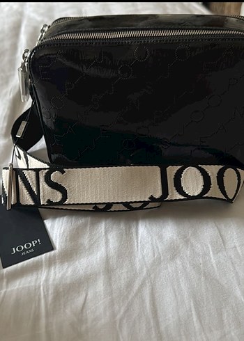 JOOP! Siyah Parlak Deri Kadın Çapraz Çanta