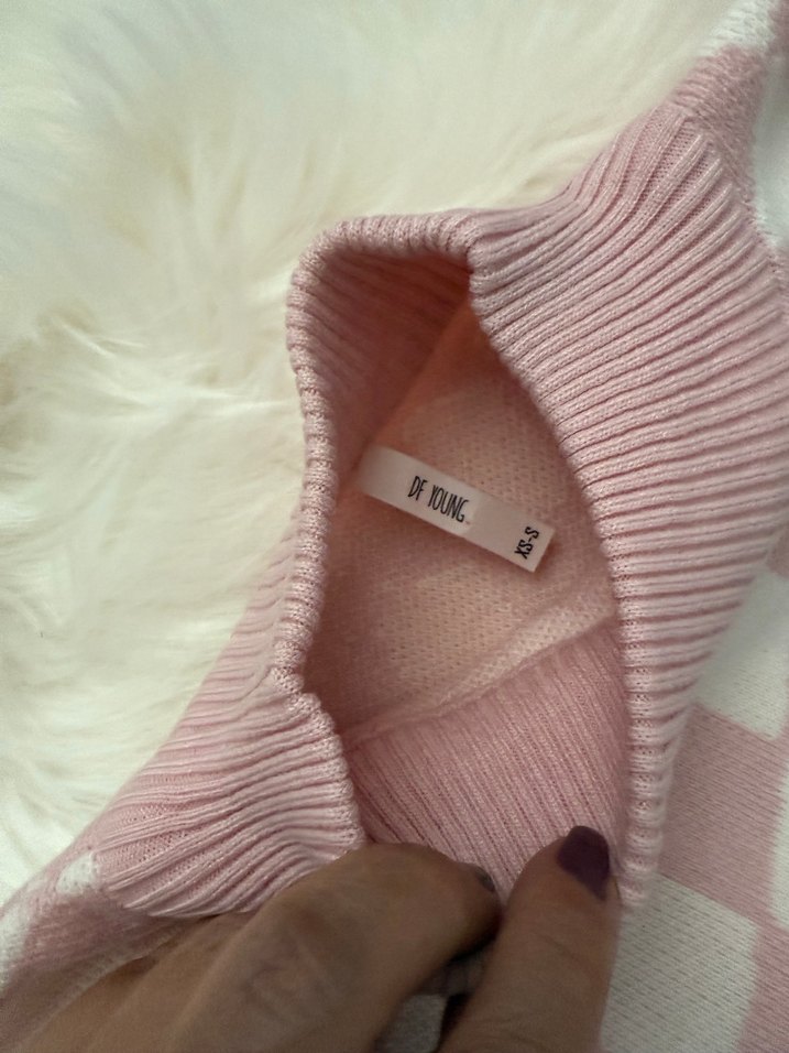 Pembe Kareli Örgü Kadın Kazak - Görsel 2