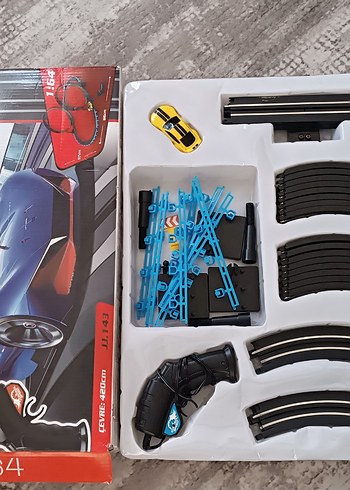 Beden Renk Siyah 1:64 Ölçek Yarış Pisti Model Seti slot racing araba pilli