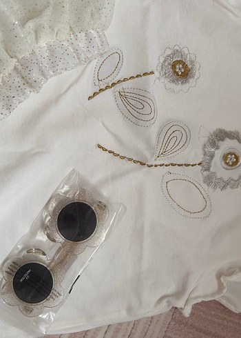 Kız Çocuk Beyaz Nakışlı Dantel Elbise - Görsel 2