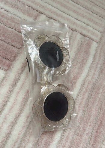 Kız Çocuk Beyaz Nakışlı Dantel Elbise - Görsel 3