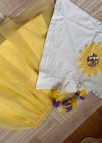 Sarı Renkli Kız Çocuk Elbise - Görsel 3