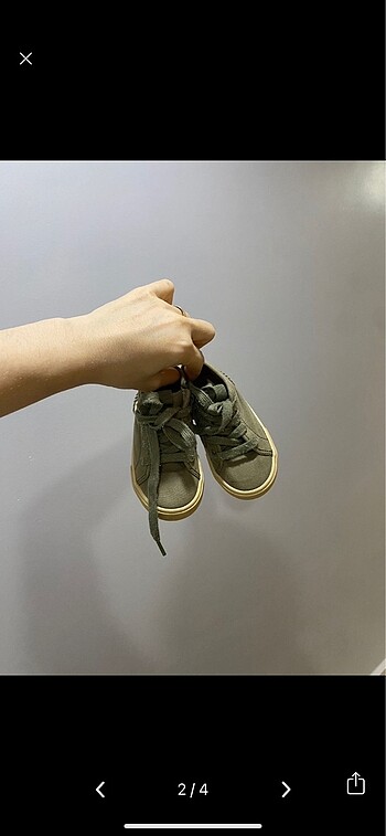 Zara converse