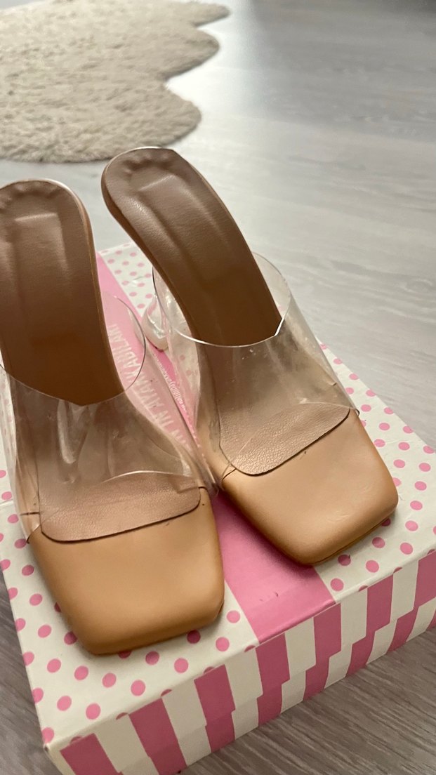 Şeffaf Topuklu Bej Kadın Terlik - Görsel 2