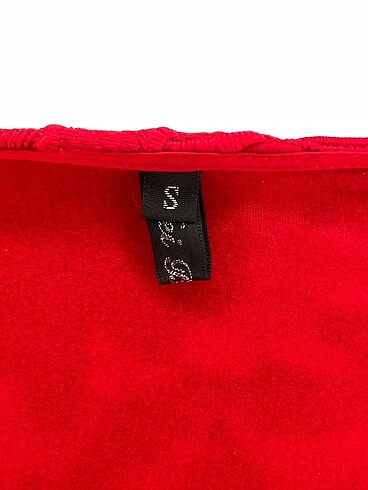 s Beden kırmızı Renk PreLoved Bluz %70 İndirimli.