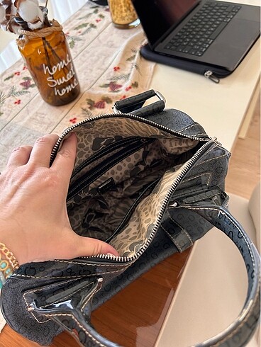  Beden Guess çanta