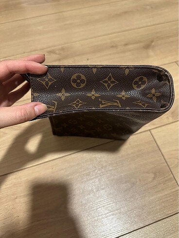  Beden Louis vuitton clutch