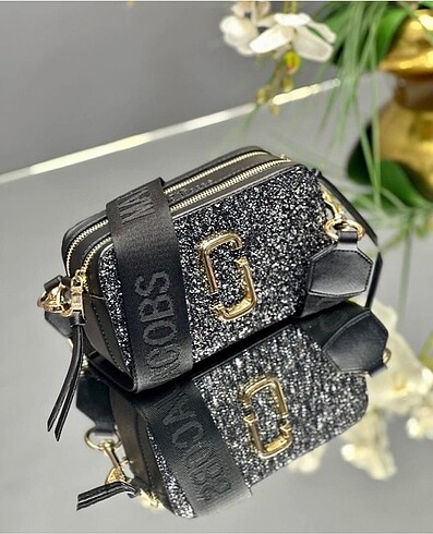 ?POPÜLER MODEL MARC JACOBS?
