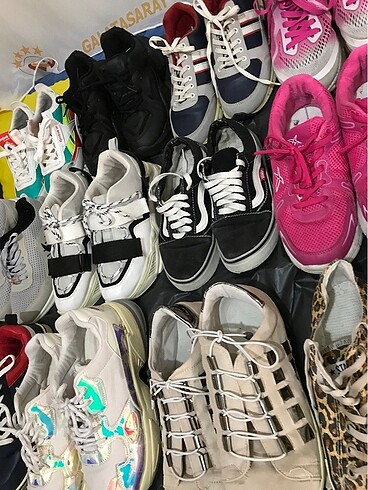 39 Beden Bayan Spor Ayakkabıları Şok Fiyat Garantisi İle