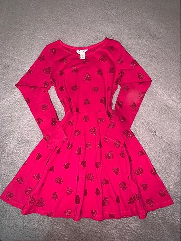 H&M 134-140 cm 9-10 yaş kız pembe simli kalpli penye elbise