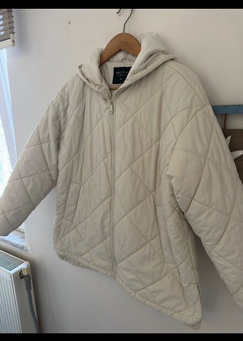 Kapüşonlu Beyaz Fermuarlı Kadın mont - Görsel 2