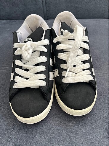 Adidas Spor ayakabı