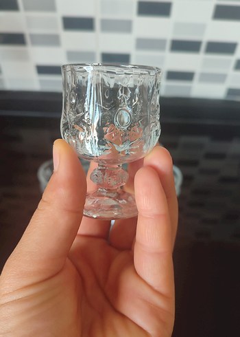 Kahve yanı Ayaklı İşlemeli Cam Bardak Seti - Görsel 4