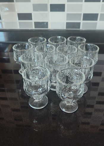 Kahve yanı Ayaklı İşlemeli Cam Bardak Seti - Görsel 2