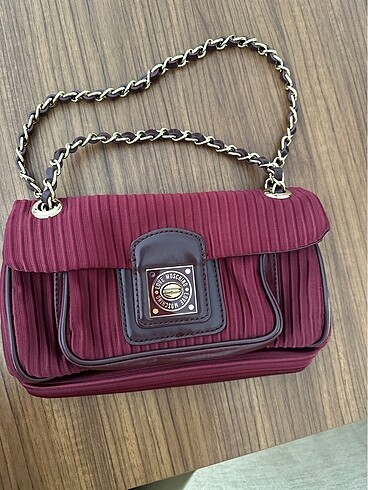 Love Moschino bordo kol çantası