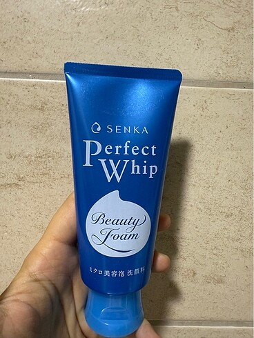 Senka Perfect Whip
