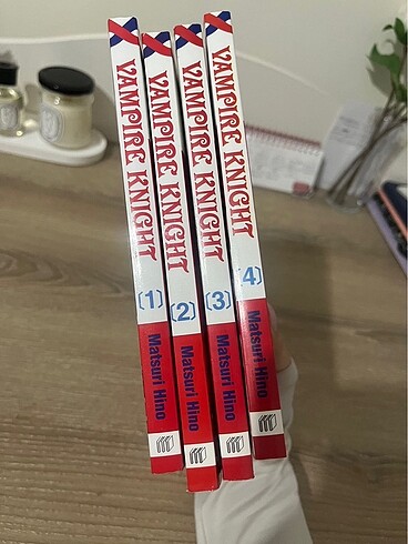  Beden Renk Vampire Knight ilk 4 cilt
