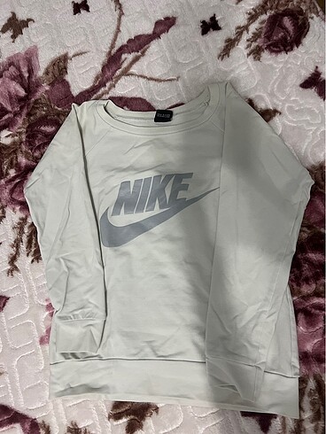 Nike kazak