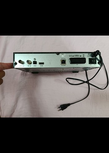 Uydu Alıcısı - HDMI, Ethernet, SCART Bağlantılı
