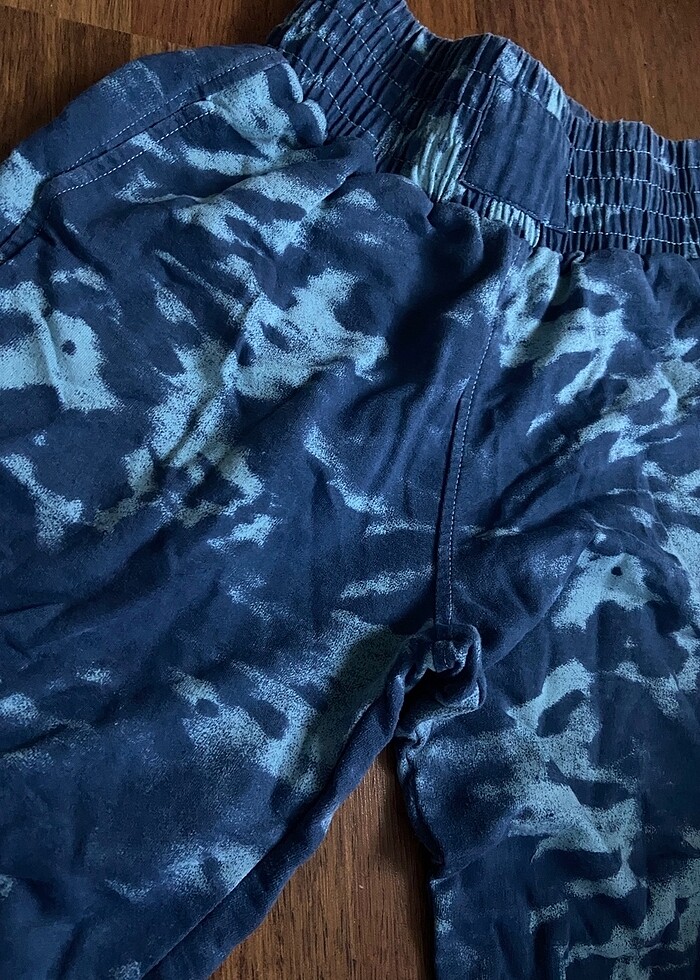 Batik desen Bershka esofman - Görsel 2