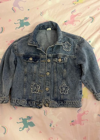 Nakışlı Kız çocuk  Mavi Düğmeli Denim Ceket - Görsel 2