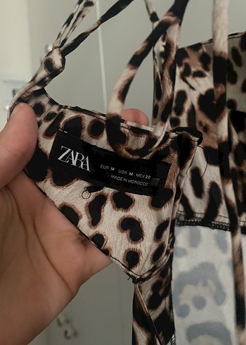 m Beden Leopar Desenli Uzun Saten Elbise Zara