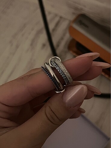 swarovski yuzuk