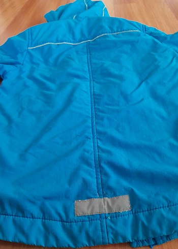 Mavi Kapüşonlu Erkek Çocuk Mont - Görsel 8