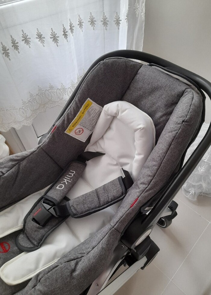 Chipolino marka bebek arabası  - Görsel 5