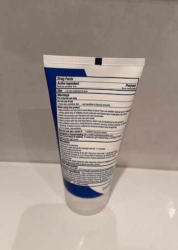 PanOxyl Akne Köpüklü Yüz ve Vücut Temizleyici - Görsel 2