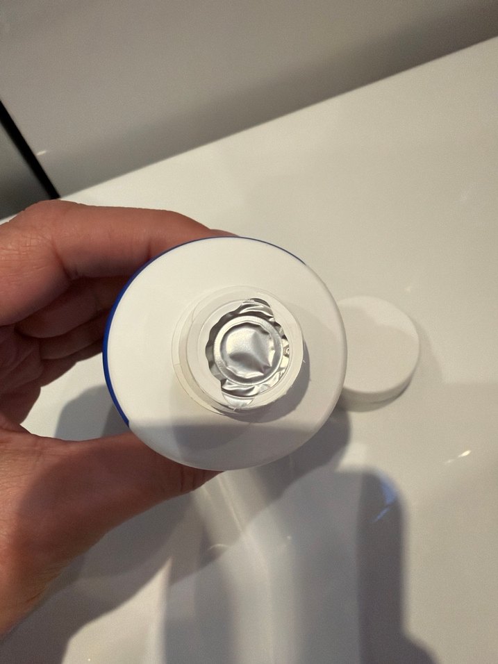 PanOxyl Akne Köpüklü Yüz ve Vücut Temizleyici - Görsel 4