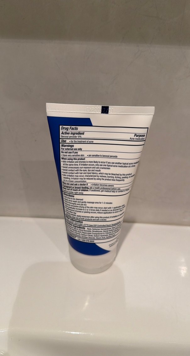 PanOxyl Akne Köpüklü Yüz ve Vücut Temizleyici - Görsel 2