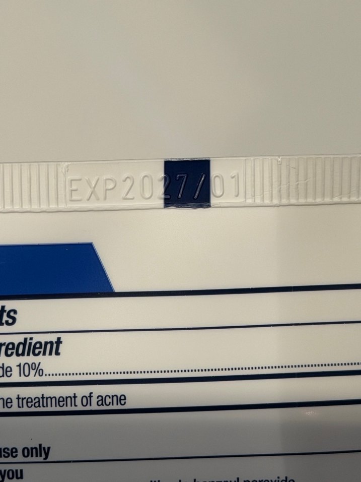 PanOxyl Akne Köpüklü Yüz ve Vücut Temizleyici - Görsel 3