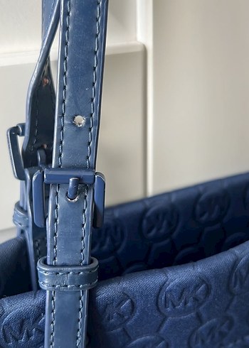 MICHAEL KORS DALGIÇ KUMAŞ ÇANTA - Görsel 4