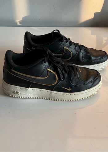 Nike Air Force 1 Siyah Bağcıklı Spor Kadın Sneakers - Görsel 6