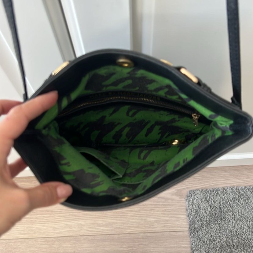 MARC JACOBS Siyah Deri Tokalı Kadın Çanta - Görsel 5