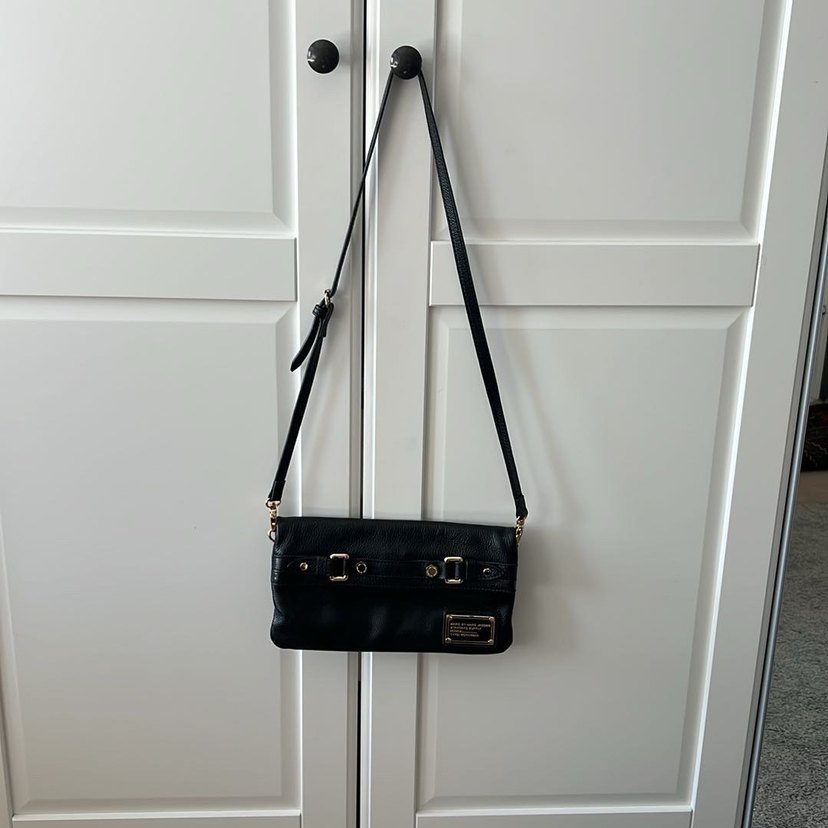 MARC JACOBS Siyah Deri Tokalı Kadın Çanta - Görsel 2