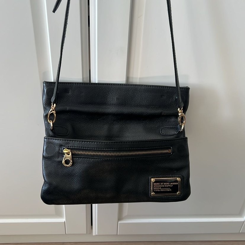 MARC JACOBS Siyah Deri Tokalı Kadın Çanta - Görsel 4