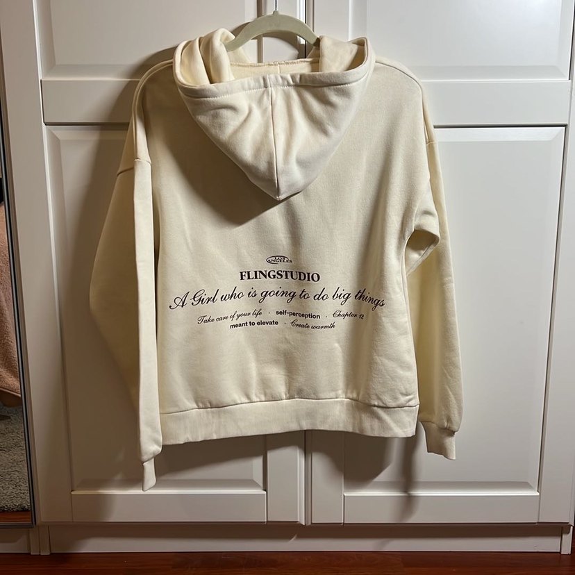 Krem Kapüşonlu Kadın Sweatshirt - Görsel 2