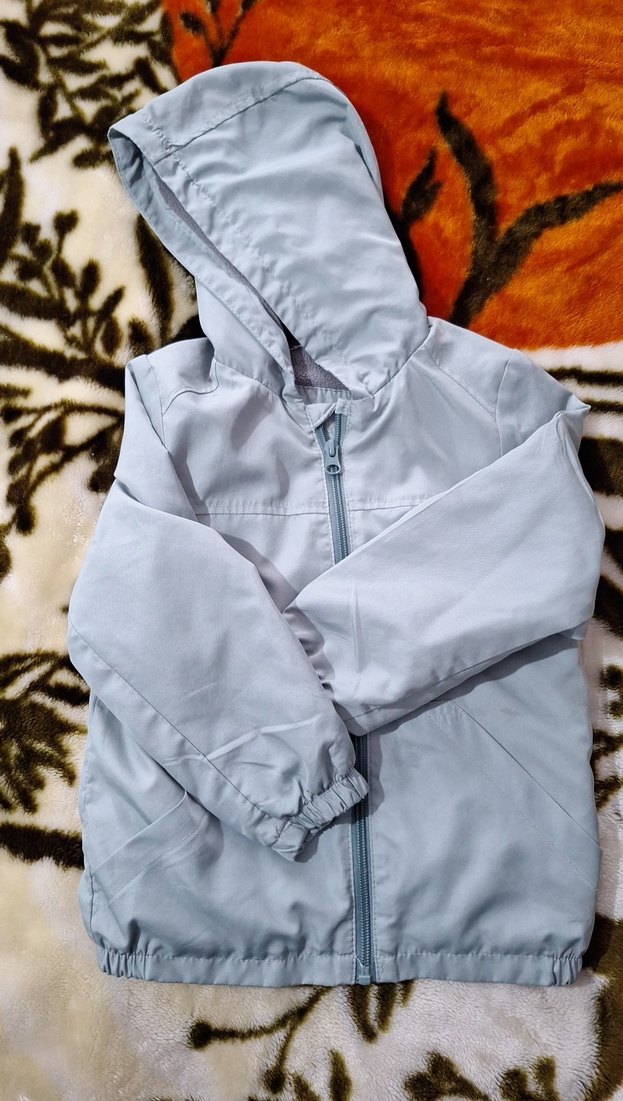 Kapüşonlu Gri Erkek Çocuk Fermuarlı Ceket - Görsel 4