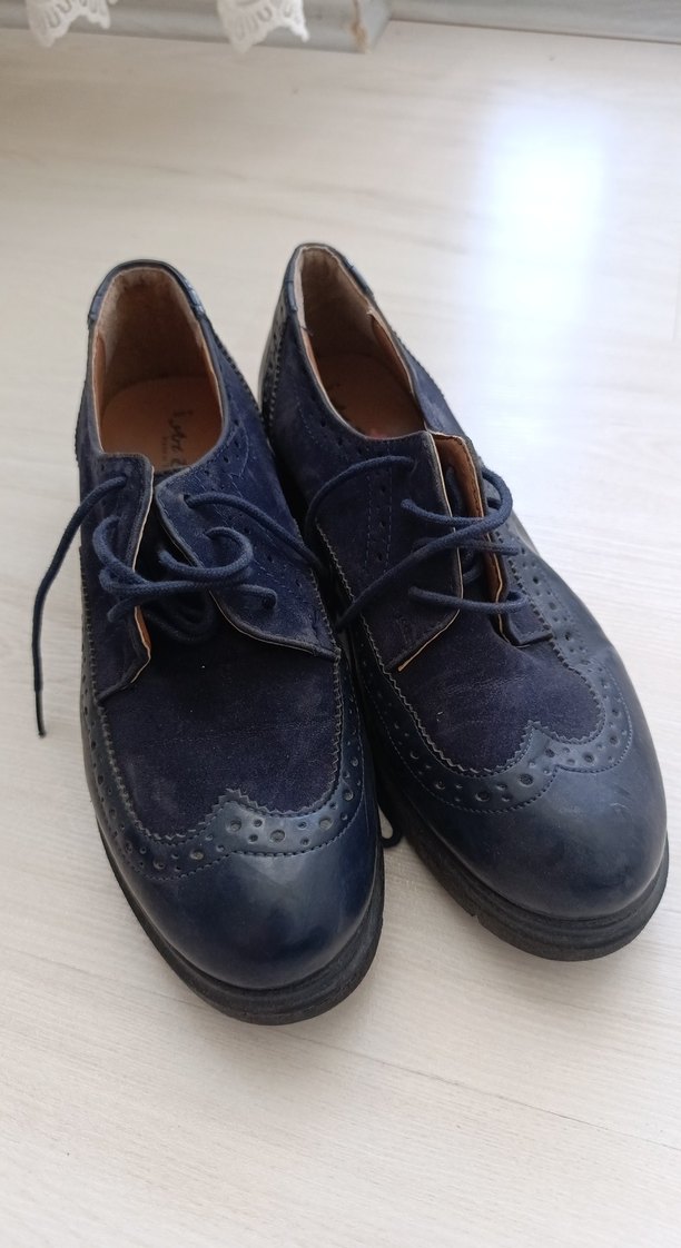 Kadın Lacivert Süet Bağcıklı Klasik Ayakkabı - Görsel 2