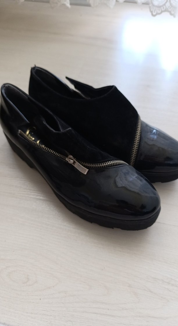 Siyah Rugan Kadın Dolgu Topuklu Ayakkabı - Görsel 2