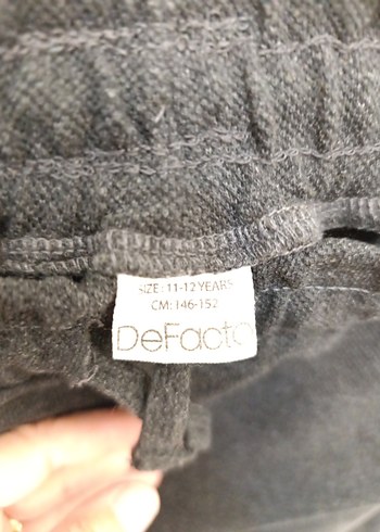 Erkek Gri Rahat Kesim Şort - Görsel 3