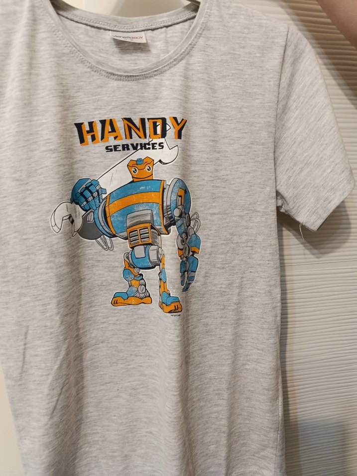 Gri Baskılı Erkek Çocuk Tişörtü Velcro Detaylı - Görsel 4