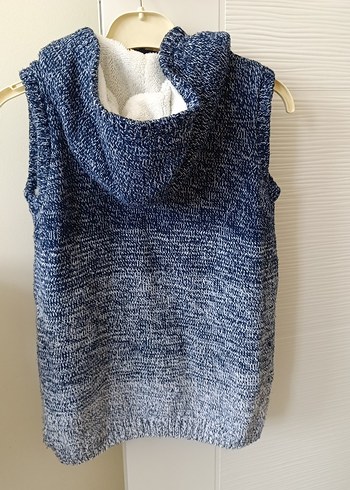 Erkek Çocuk Yüksek Yakalı Örgü Yelek - Görsel 7