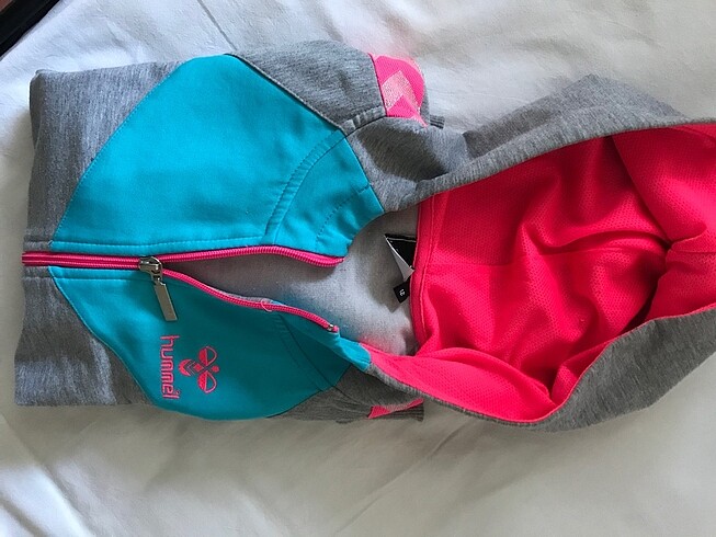 10 Yaş Beden Hummel sweatshirt