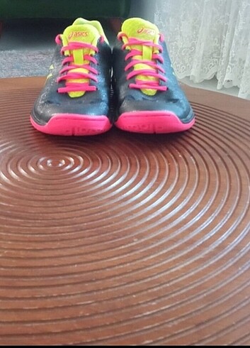 Asics ayakkabı 